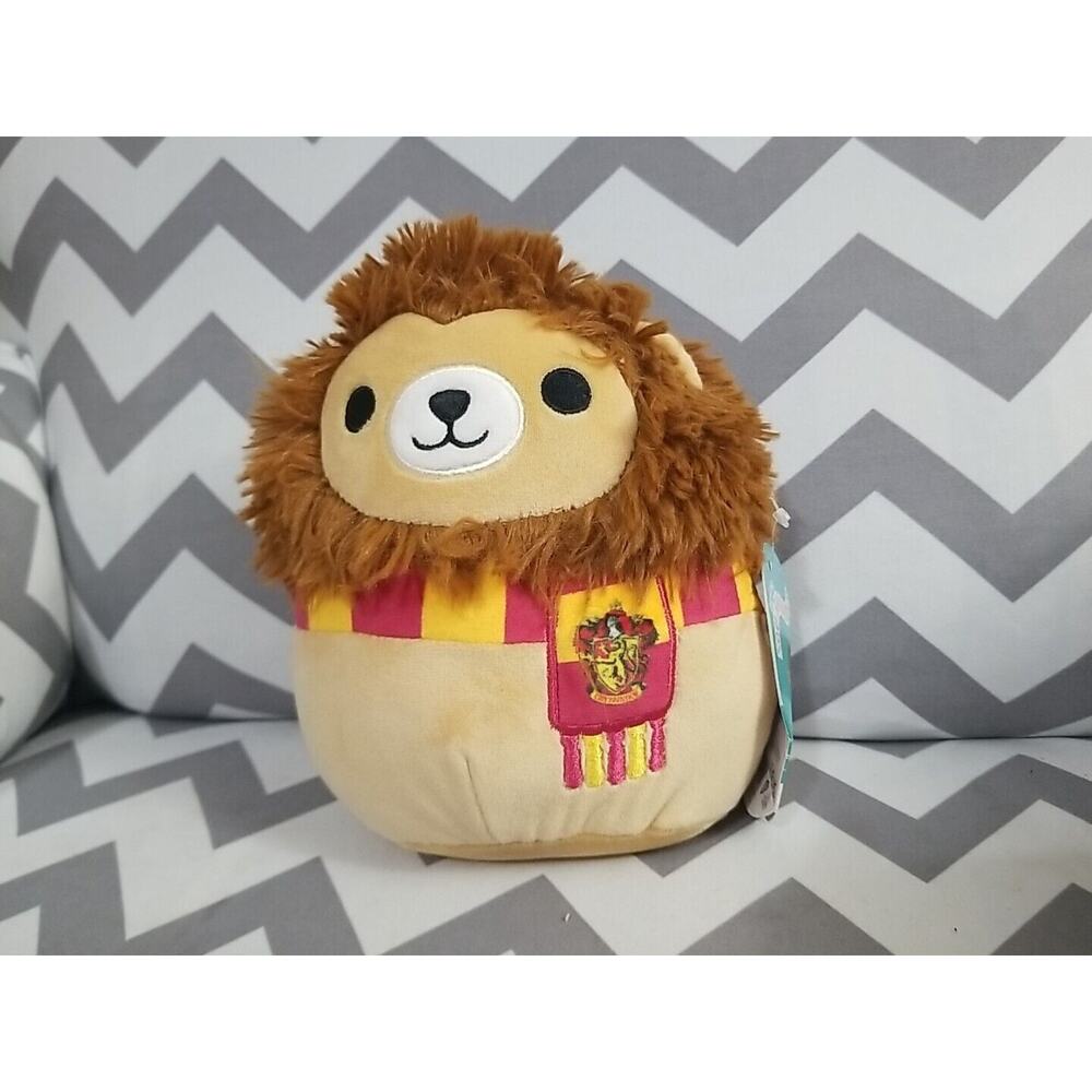 Harry Potter Squishmallows 6.5" The Gryffindor Lion Has A Spot